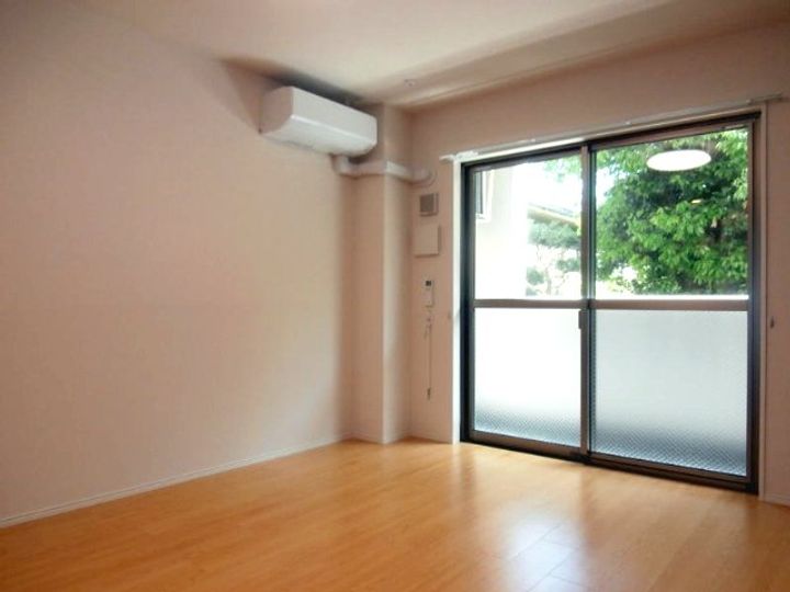 和歌山県和歌山市木広町5丁目(マンション)の賃貸物件の居間