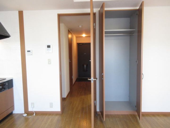 コート・ヴィラージュAの内装