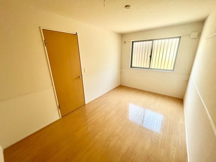 和歌山県和歌山市本脇(アパート)の賃貸物件の寝室