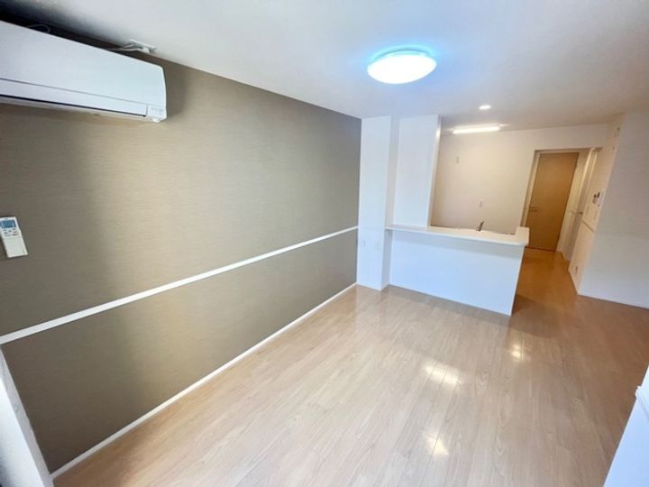 和歌山県和歌山市本脇(アパート)の賃貸物件の居間