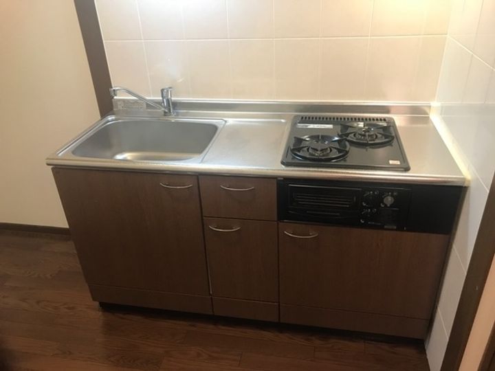 和歌山県和歌山市西仲間町2丁目(マンション)の賃貸物件のキッチン