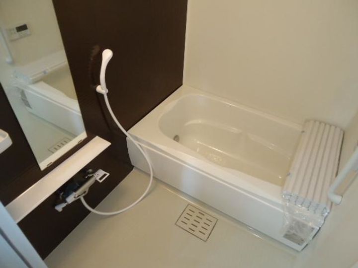 和歌山県岩出市高塚(マンション)の賃貸物件の風呂
