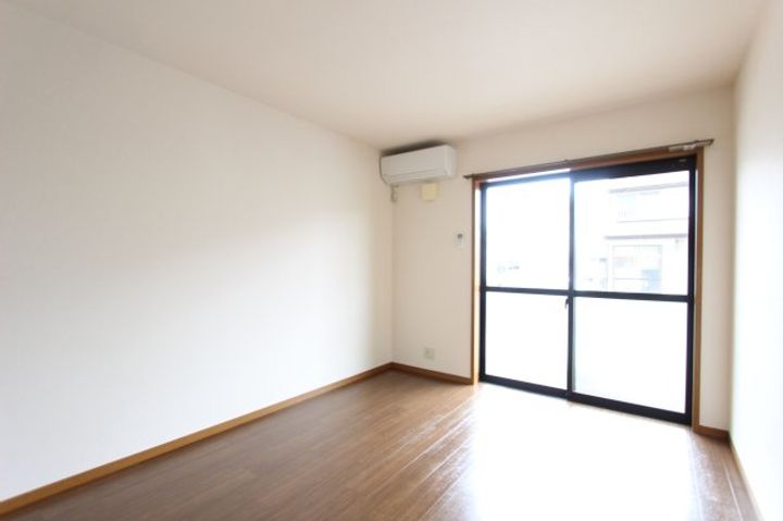 和歌山県和歌山市東長町5丁目(アパート)の賃貸物件の内装