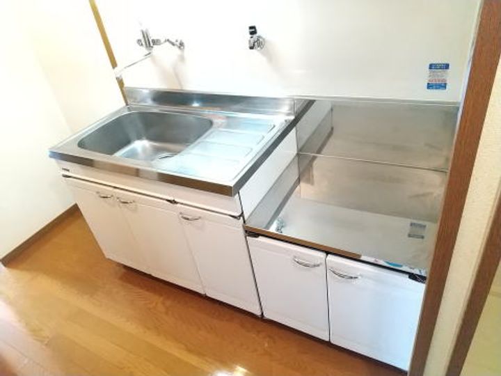 和歌山県和歌山市東長町5丁目(アパート)の賃貸物件のキッチン