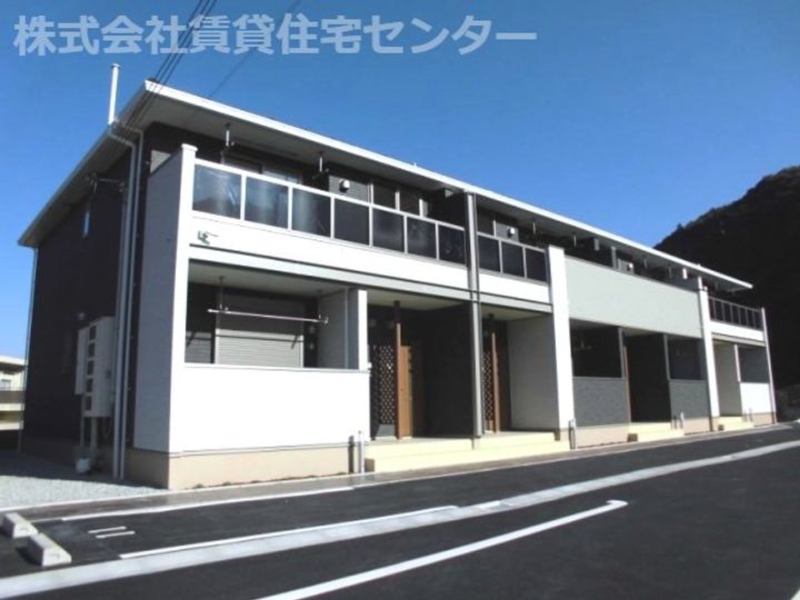 和歌山県海南市重根(アパート)の賃貸物件の外観