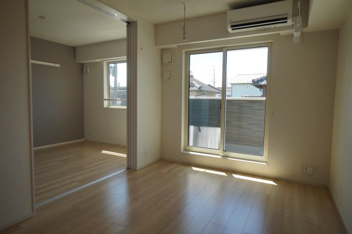 和歌山県和歌山市北島(アパート)の賃貸物件の居間