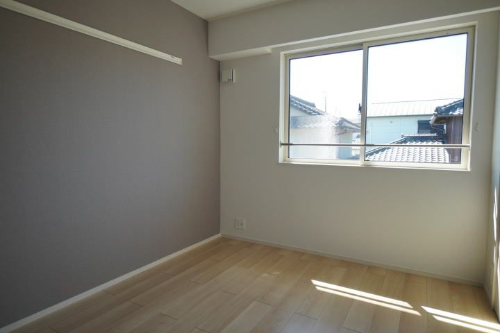 和歌山県和歌山市北島(アパート)の賃貸物件の寝室