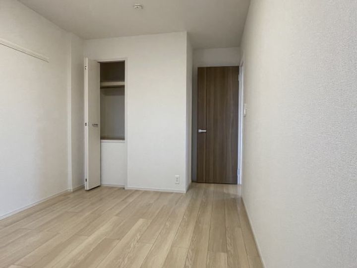 レッド スイートピーⅡの子供部屋