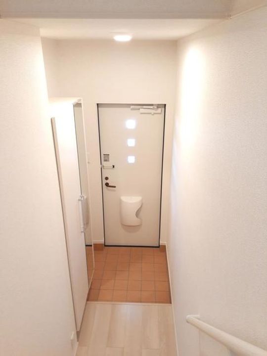 和歌山県紀の川市名手市場(アパート)の賃貸物件の玄関