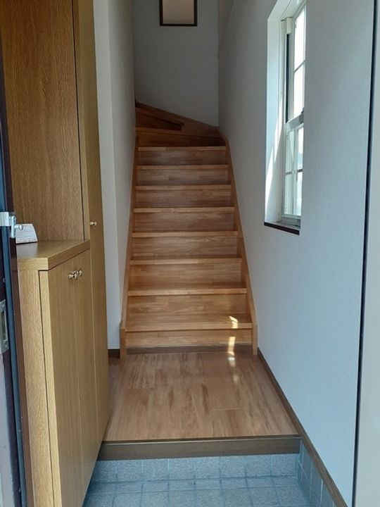 和歌山県和歌山市有家(アパート)の賃貸物件の玄関