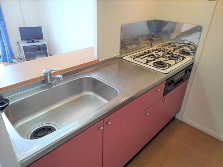 レオパレス新名0104のキッチン