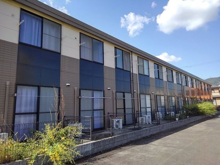 レオパレス新名0104の外観