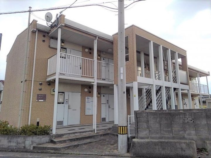 レオパレスウェストヴィラージュ0106の外観