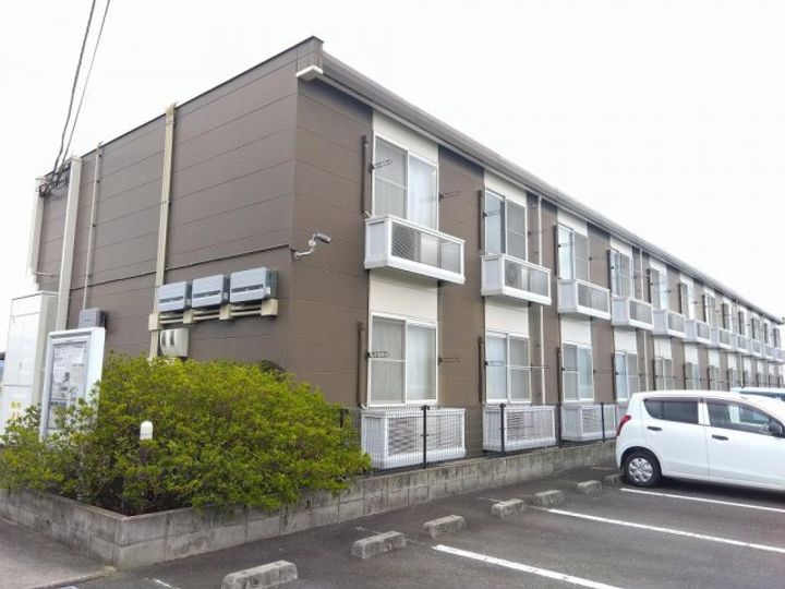 レオパレスカワシマ0109の外観