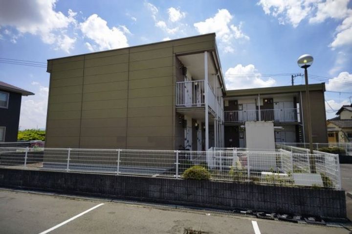 レオパレスルース0204の外観