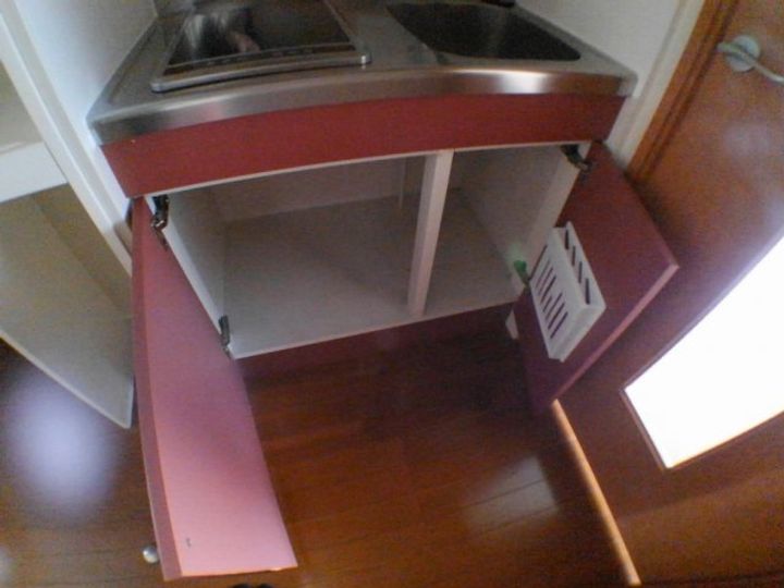 レオパレスグランドゥールレイナ0101の内装