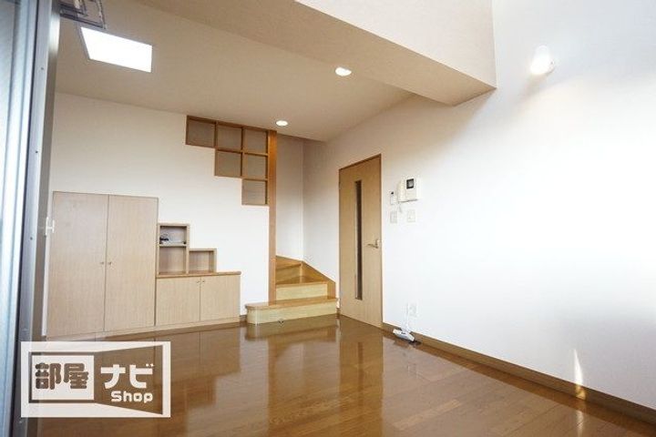 キュービックパレス0402の居間