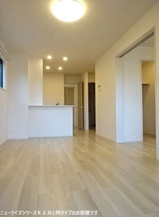 林町アパート0105の居間