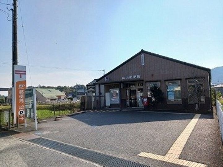 エレガンシア・ブローテⅡ0103の周辺