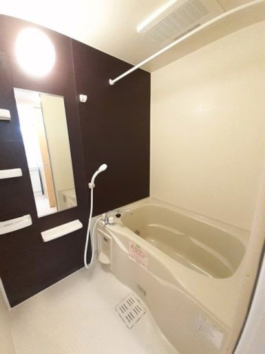 ルーベル春日D0102の風呂