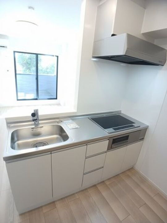 ラ・レコルト宇多津Ⅱ0203のキッチン