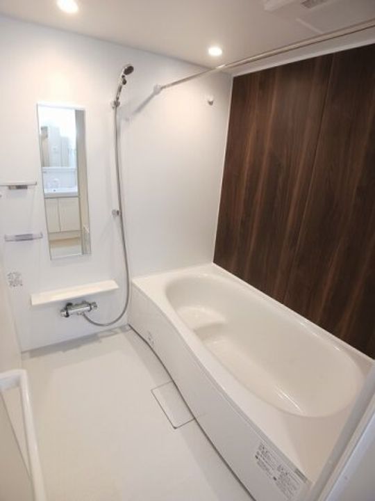 ラ・レコルト宇多津Ⅱ0103の風呂