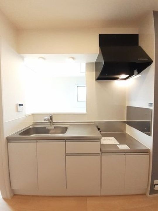 ルーベル金蔵寺ⅡA0101のキッチン