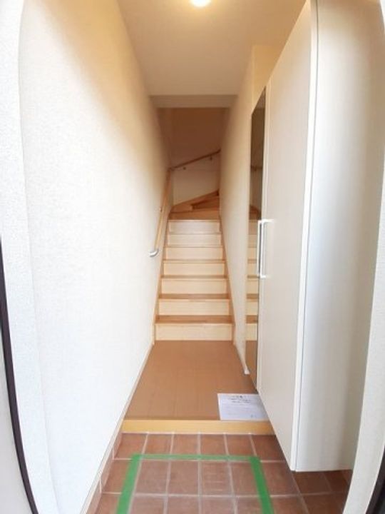 アンソレイユ0204の玄関