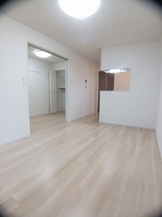 トイロ真時の内装