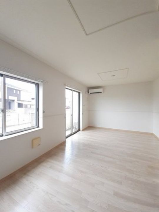 トルヴェ ラ フェーヴⅡ0102の居間