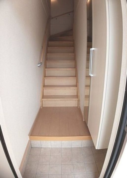 ザ・グローブ0203の玄関