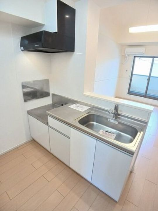 エム・シャルム善通寺Ⅲ0205のキッチン