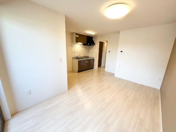 コントレールの居間