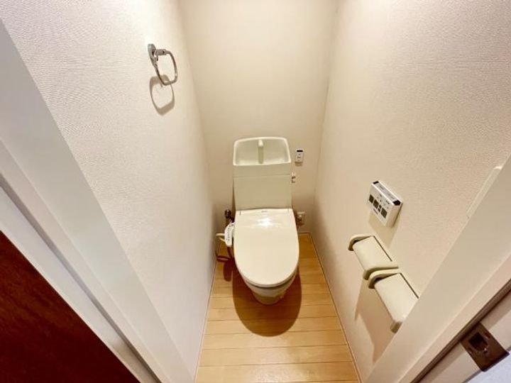 クレア・ド・ルーンのその他画像