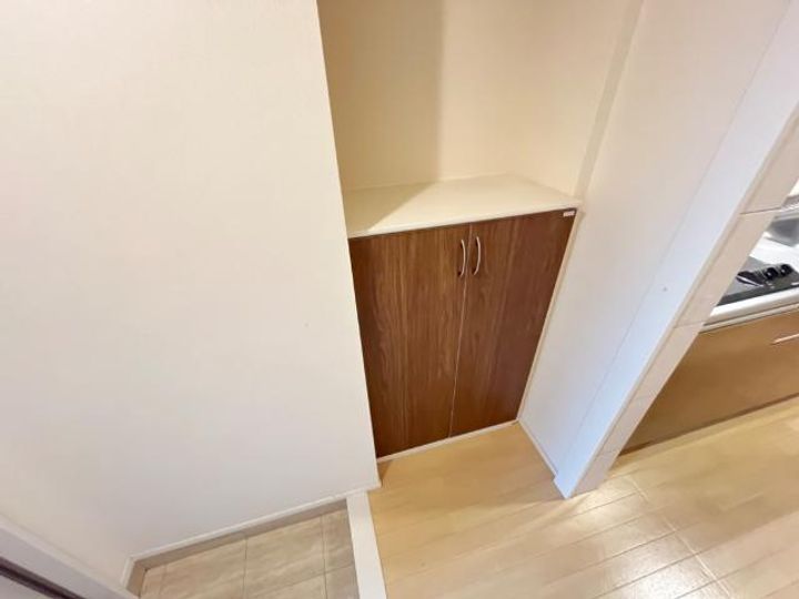 クレア・ド・ルーンのその他画像