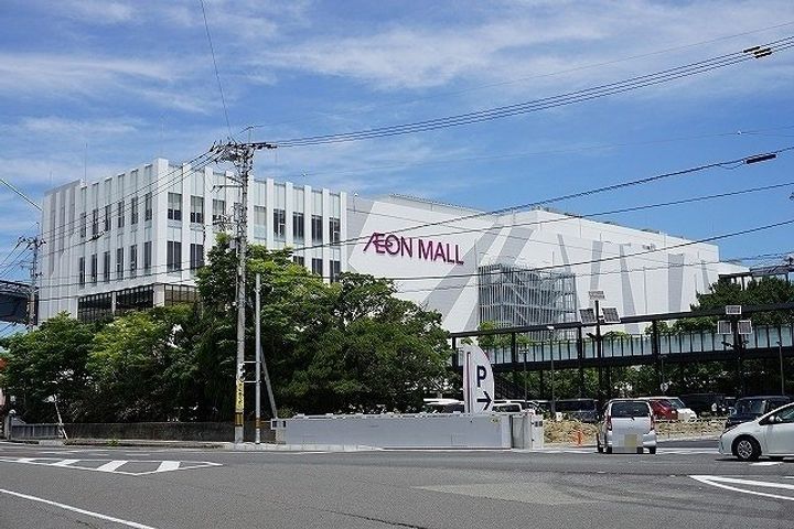 NESTスエヒロの周辺