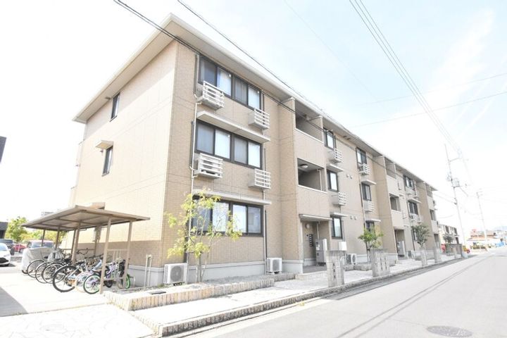 ウィステリア太田の外観