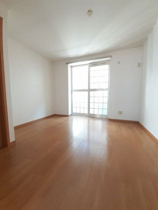 ノヴェルハイツ Cの居間