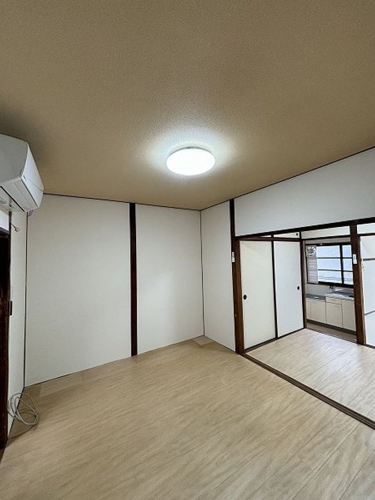 和歌山県和歌山市有本(アパート)の賃貸物件7の居間