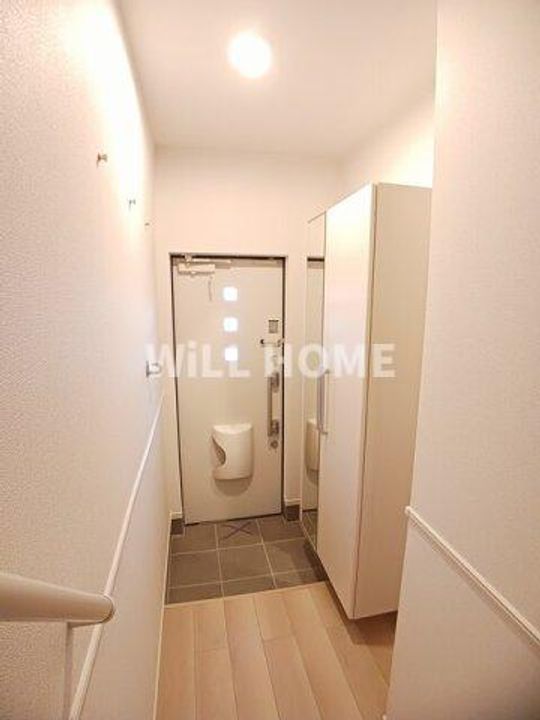 和歌山県岩出市山(アパート)の賃貸物件の玄関