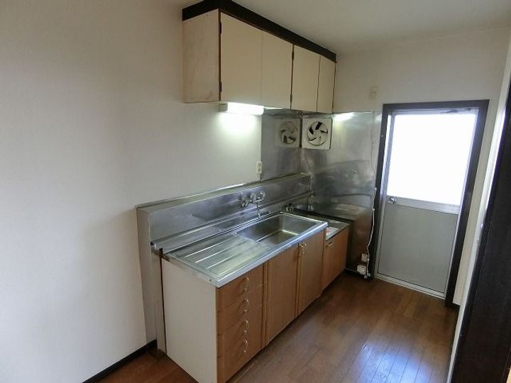 テラスハウス中尾山のキッチン