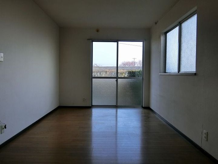 テラスハウス中尾山の居間