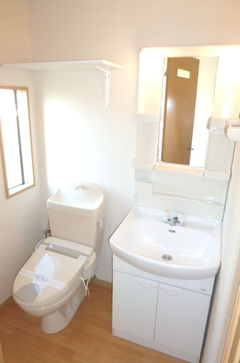 テラス・デュオ一番館102号のその他画像