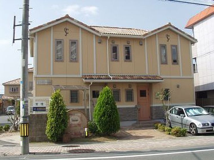 ラフィネ壱番館102号の外観
