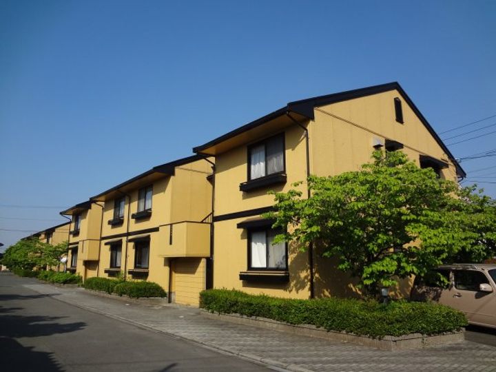 ファミーユシャトー201号の外観