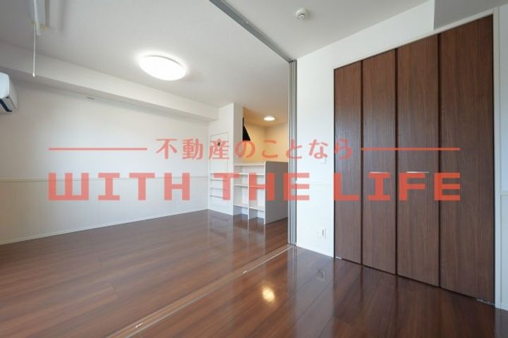 WITH THE LIGHT(ウィズザライト)103号の内装
