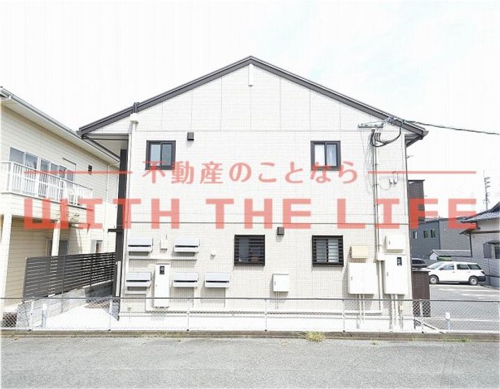 WITH THE LIGHT(ウィズザライト)103号の外観