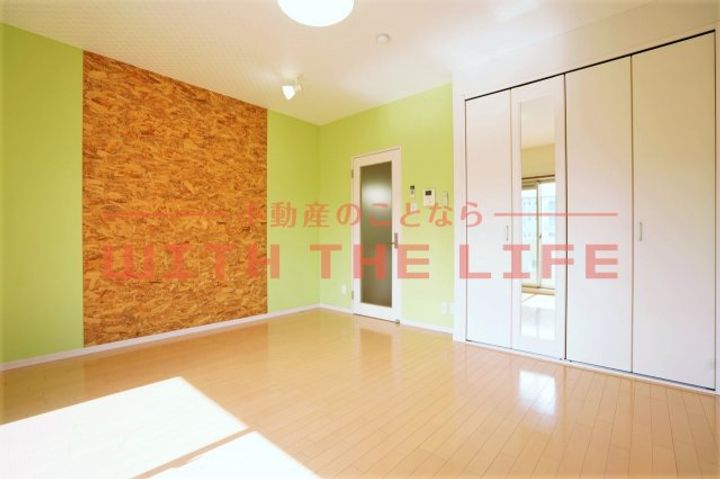SALA13105号の内装