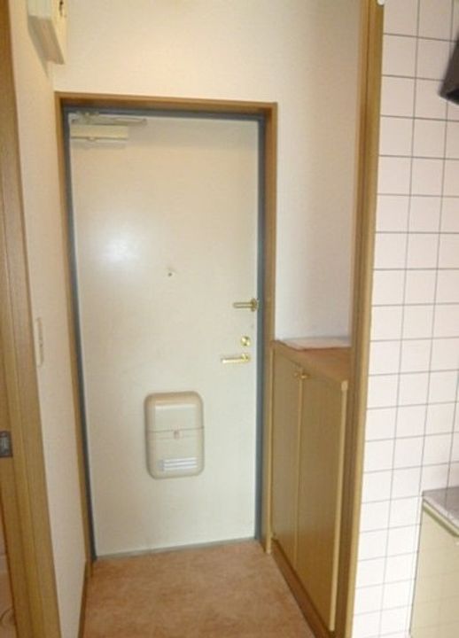 ピュアセントT1302号の玄関