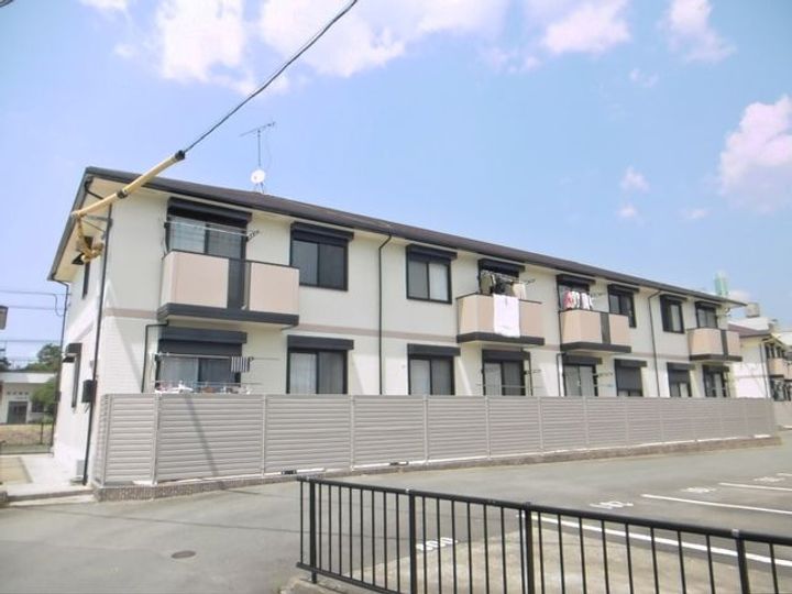 セジュールメゾン201号の外観